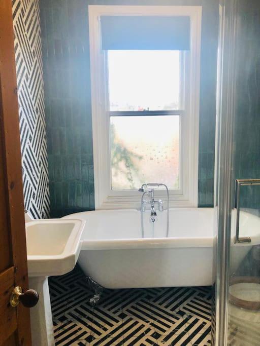 Llangollen Townhouse 4 Bedroom Extérieur photo